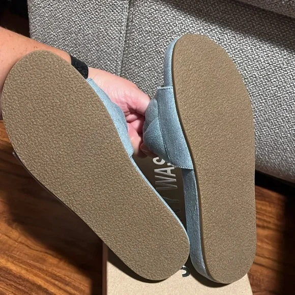 JOHNNY WAS Ojai Sandal in Blue Size 6 - New - Picture 4 of 8